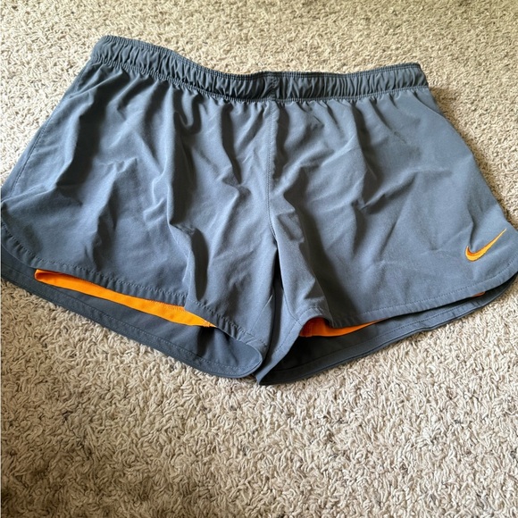 Nike Gray and Orange Athletic Shorts Lightweight Design - Picture 1 of 4